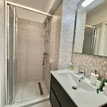 Lamera - Casa Del Mar Si Studiouri Cu Si Aproape De Mare Mamaia