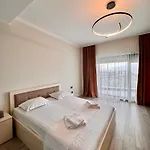 Apartment Lamera - Casa Del Mar Si Studiouri Cu Si Aproape De Mare Mamaia