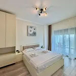 Apartment Lamera - Casa Del Mar Si Studiouri Cu Si Aproape De Mare *