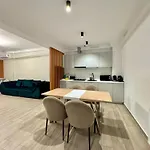Apartment Lamera - Casa Del Mar Si Studiouri Cu Si Aproape De Mare *