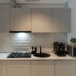 Apartment Lamera - Casa Del Mar Si Studiouri Cu Si Aproape De Mare Mamaia